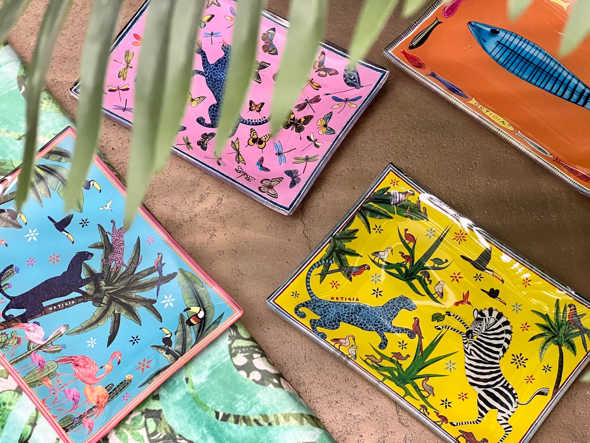 Platos de vidrio TIN JUNGLE juego de 4