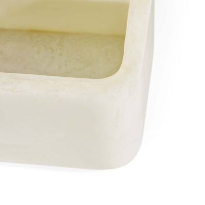 Dekorative Fontana Box mit goldenen Kugelgriffen auf marmorierter Oberfläche