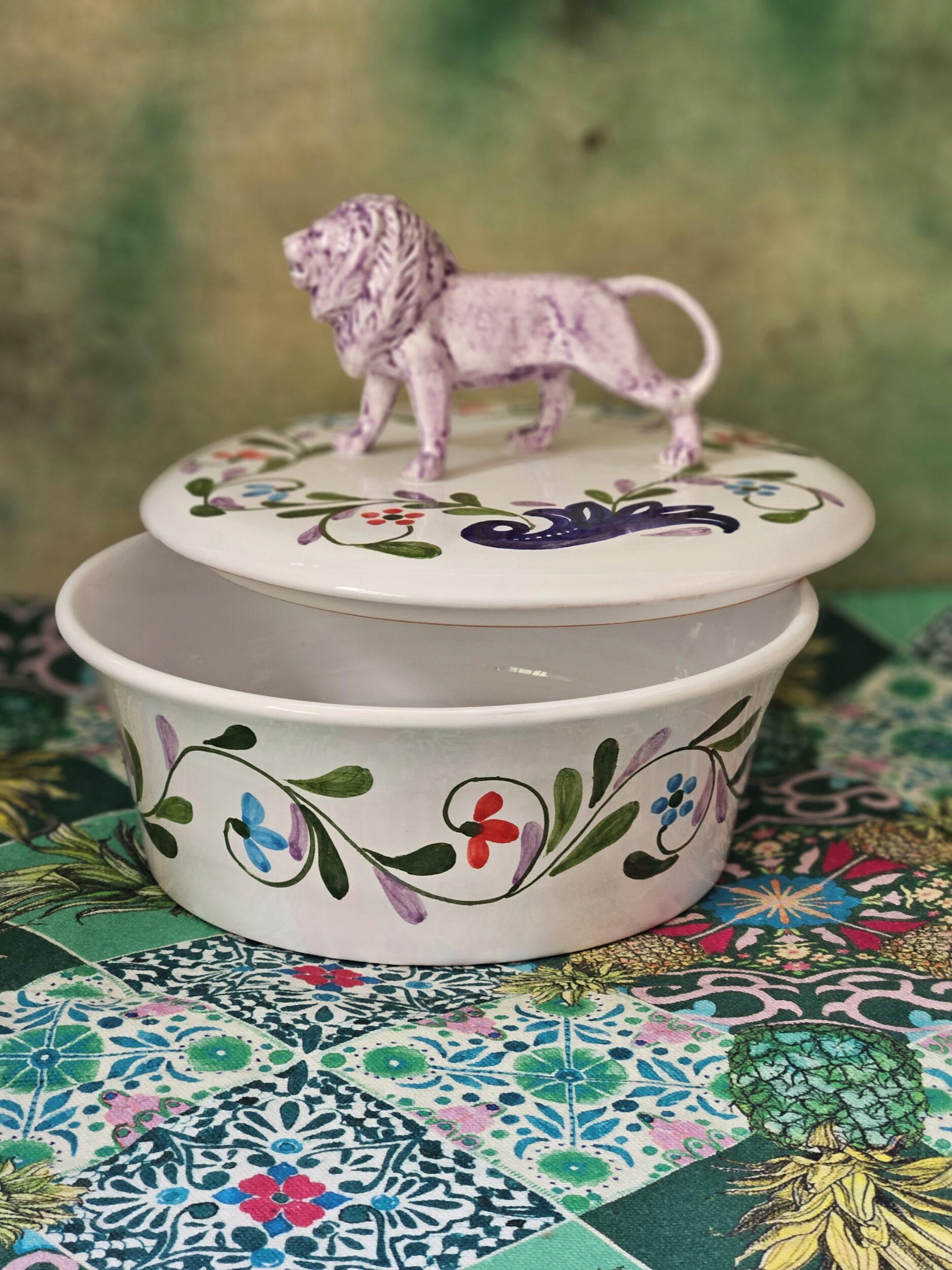 Keramikdose mit Deckel &