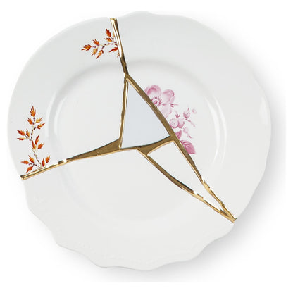 Exklusiver Kintsugi Dessertteller aus Porzellan und Gold