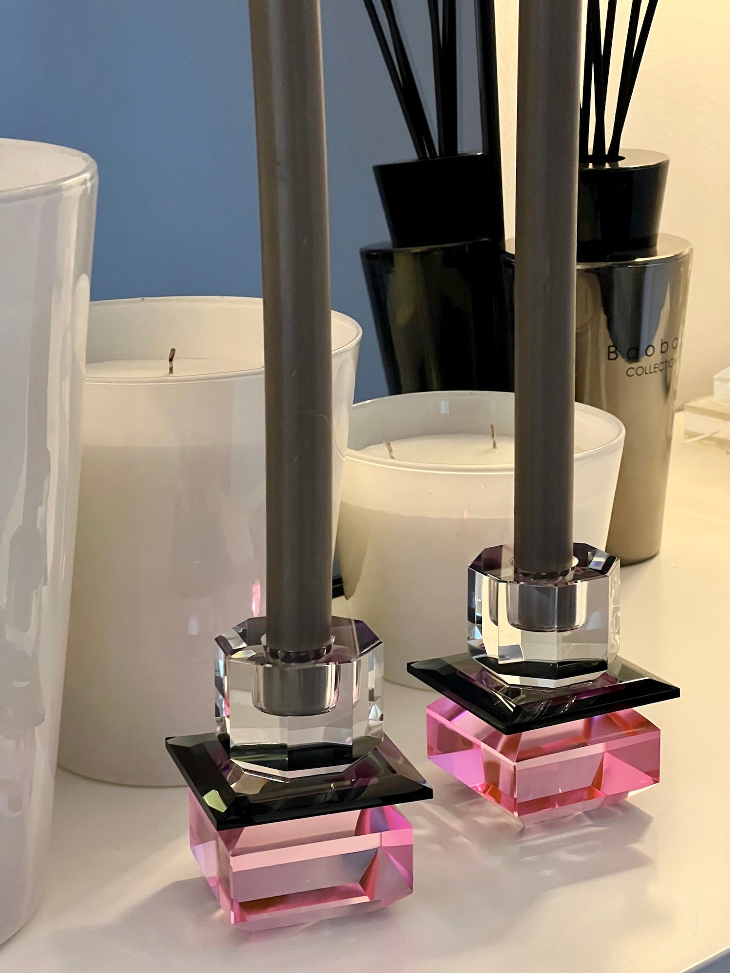 Soporte de cristal LUMINA en rosa/negro/transparente