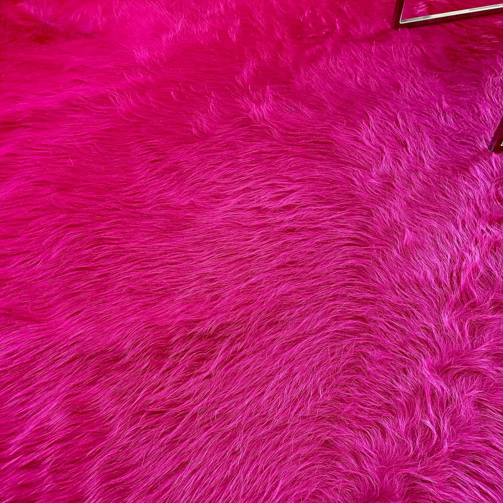 Kuhfell Teppich fuchsia-pink