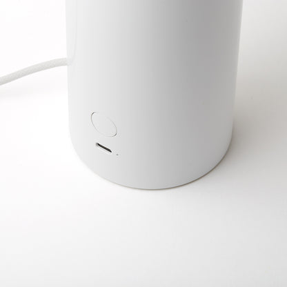 LED Tischlampe ORBE versch. Farben von Lexon