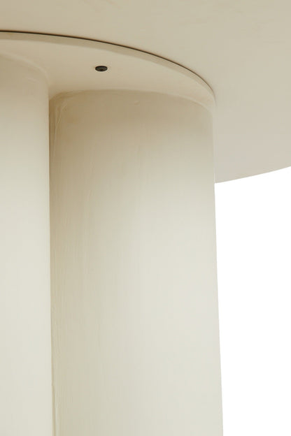 Skulpturaler Esszimmertisch rund von Light &amp; Living