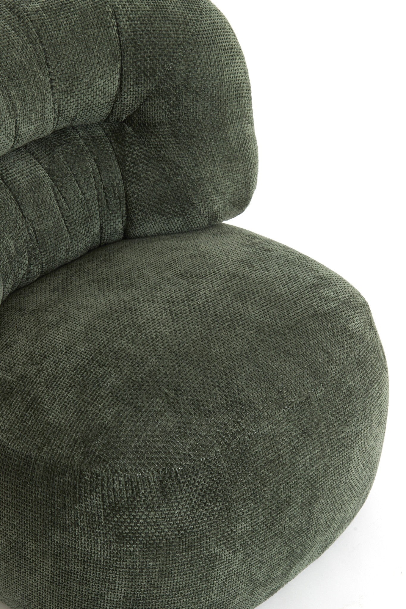 Kompakter Sessel in Grün mit weicher Formgebung