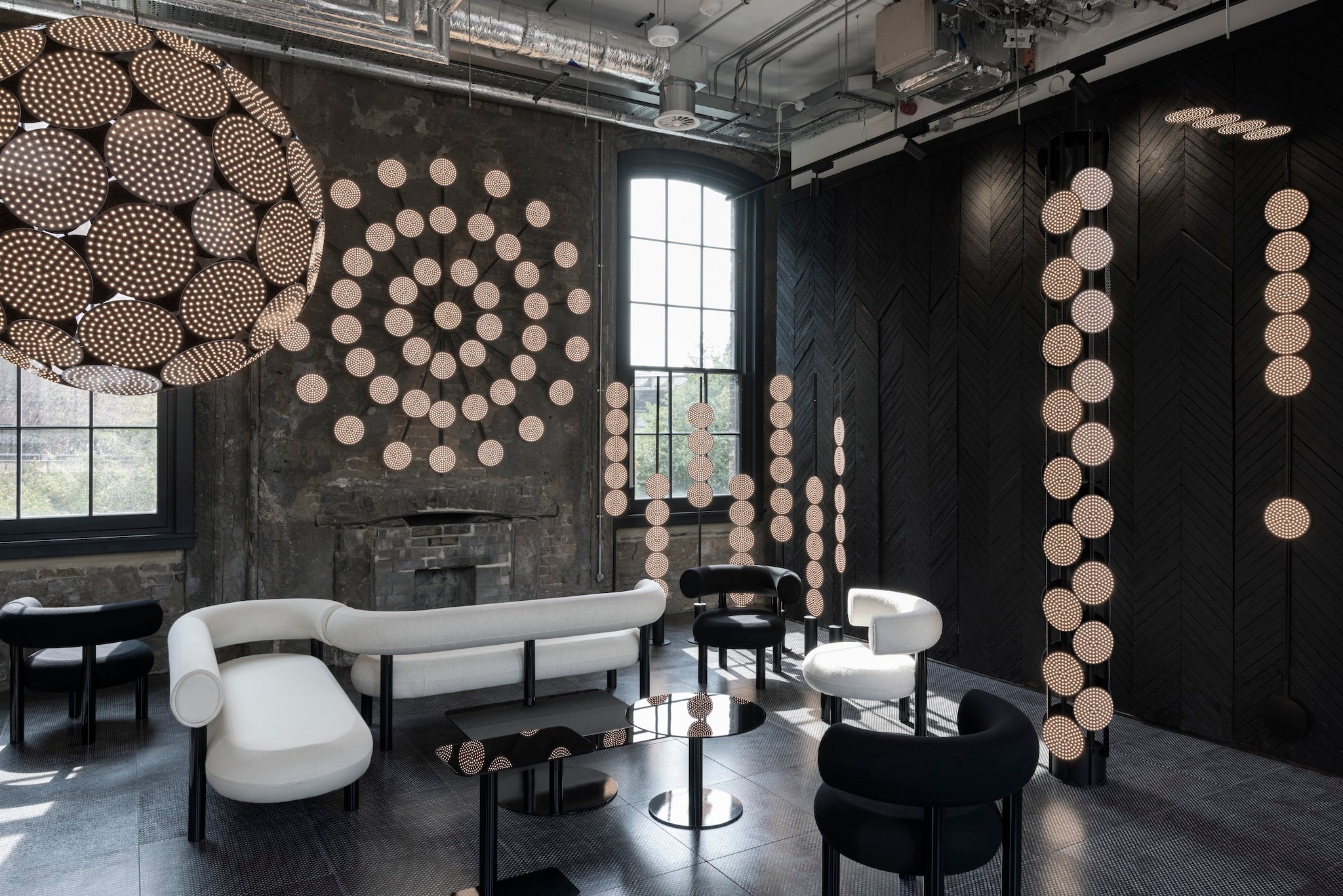 luxury living with Tom Dixon Desing