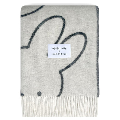 Jacquardgewebte Miffy Decke in Weiß und Schwarz aus reiner Wolle
