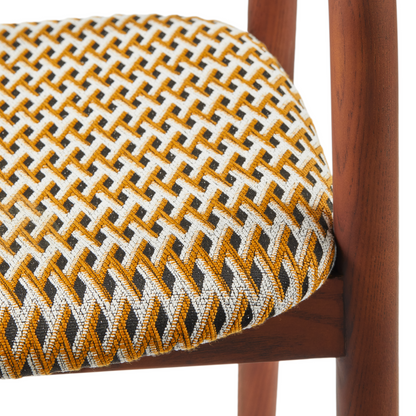 Geo Henry Chair von Polspotten mit gemustertem Stoff