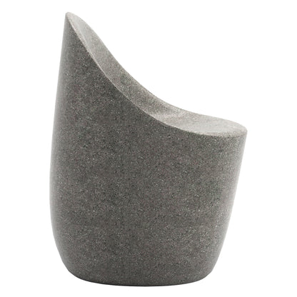 Cobble Chair von Qeeboo – Designstuhl für drinnen &amp; draußen in mix grey

