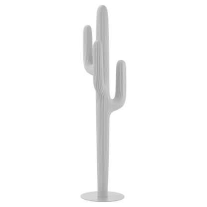 Saguaro-förmiger Kleiderständer als modernes Designobjekt