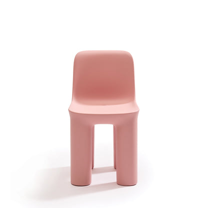 Outdoorstuhl TATA der Marke Qeeboo in pink