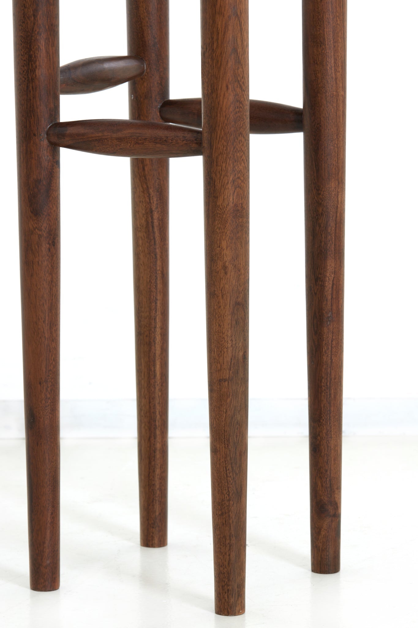 Columna QIANO madera de acacia 32x32x80cm