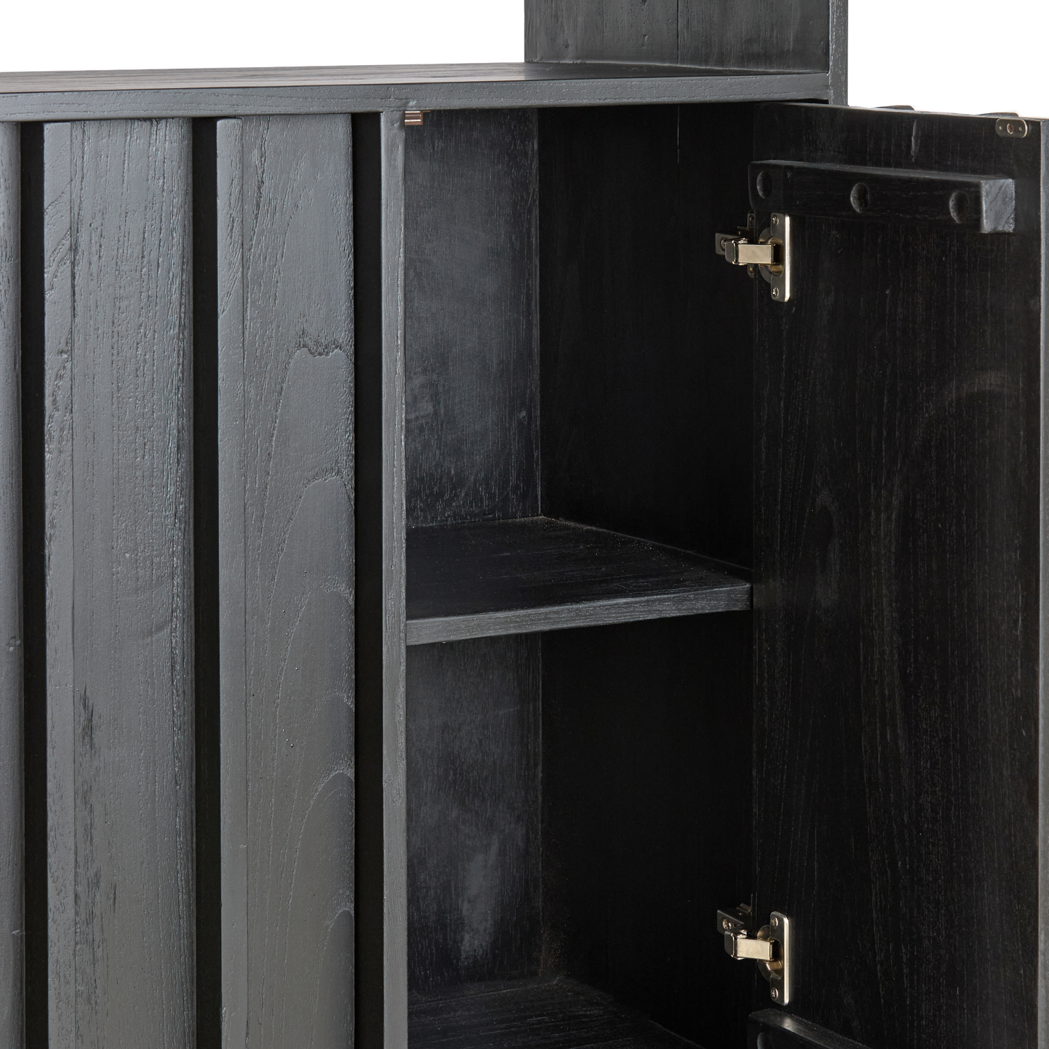 Stauraumwunder "Lavinio" in Dunkelbraun, stilvoll und praktisch.