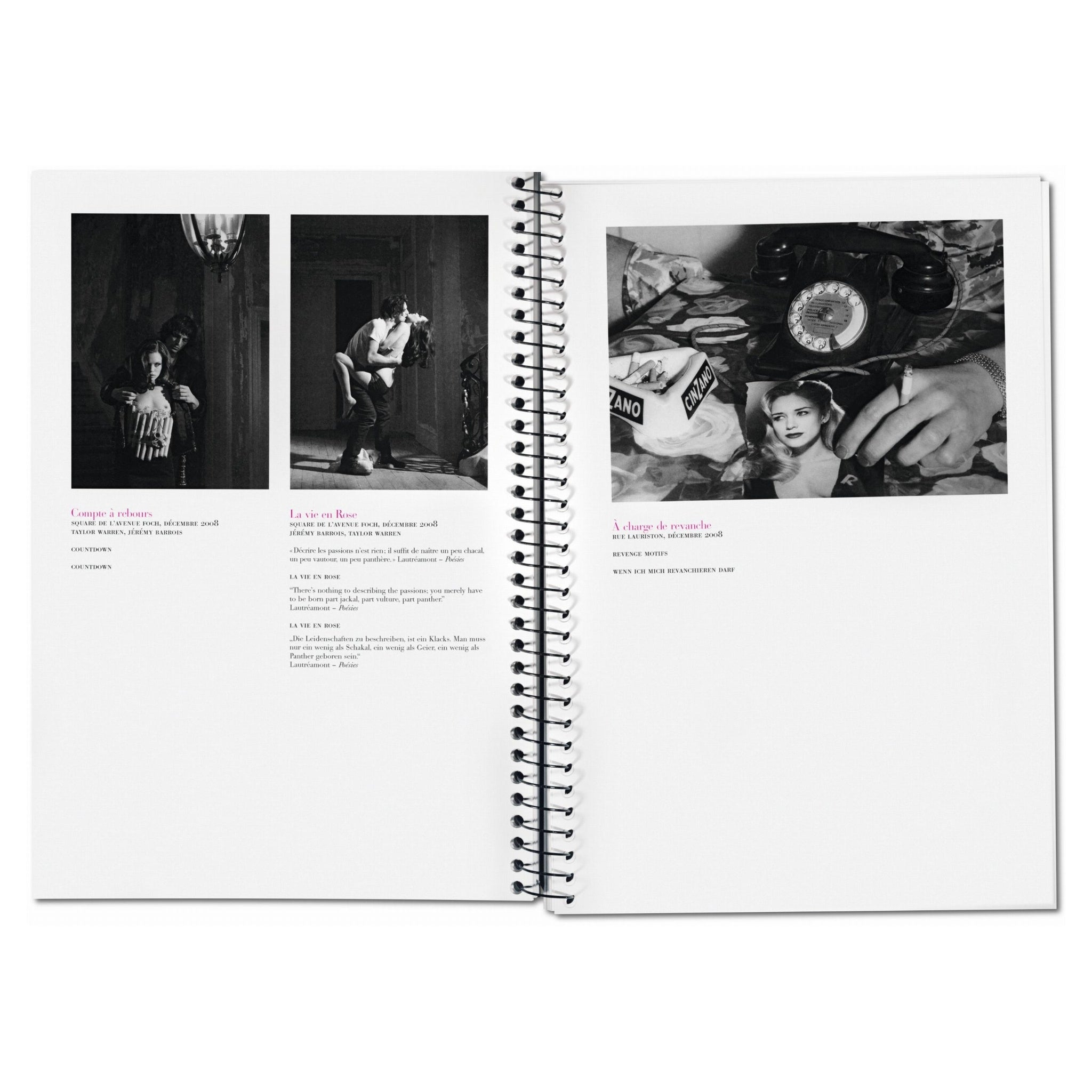 Objekte wie Maske und Eiffelturm-Statue aus dem Sammlerkoffer Rose cest Paris

