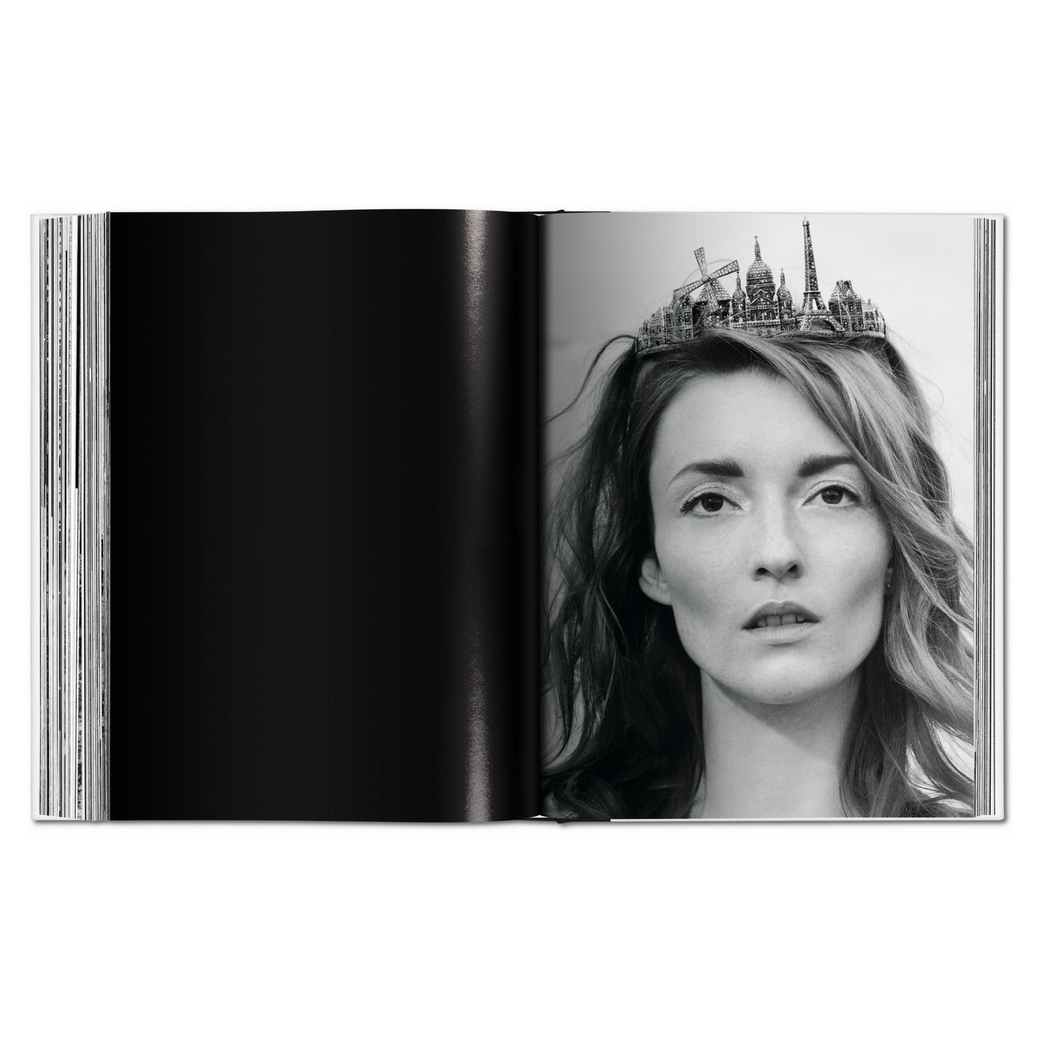 Signierter Fotoprint aus der limitierten Edition Rose cest Paris von Bettina Rheims

