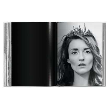 Signierter Fotoprint aus der limitierten Edition Rose cest Paris von Bettina Rheims

