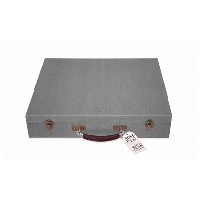 Exklusiver Sammlerkoffer mit Buch DVD Print und Objekten Rose cest Paris Edition


