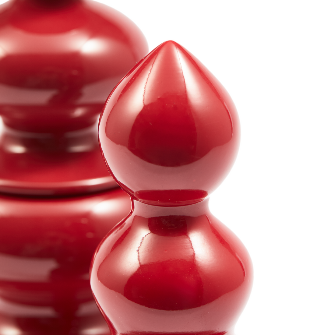 Detailansicht der geschwungenen Form des Holzgrinders