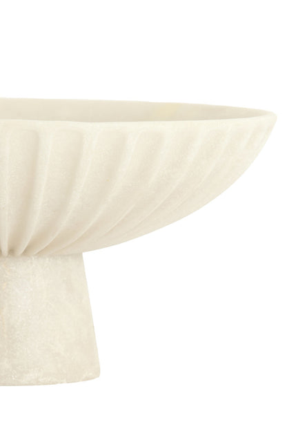 Designschale auf Sockel mit feiner Rillenstruktur in Creme