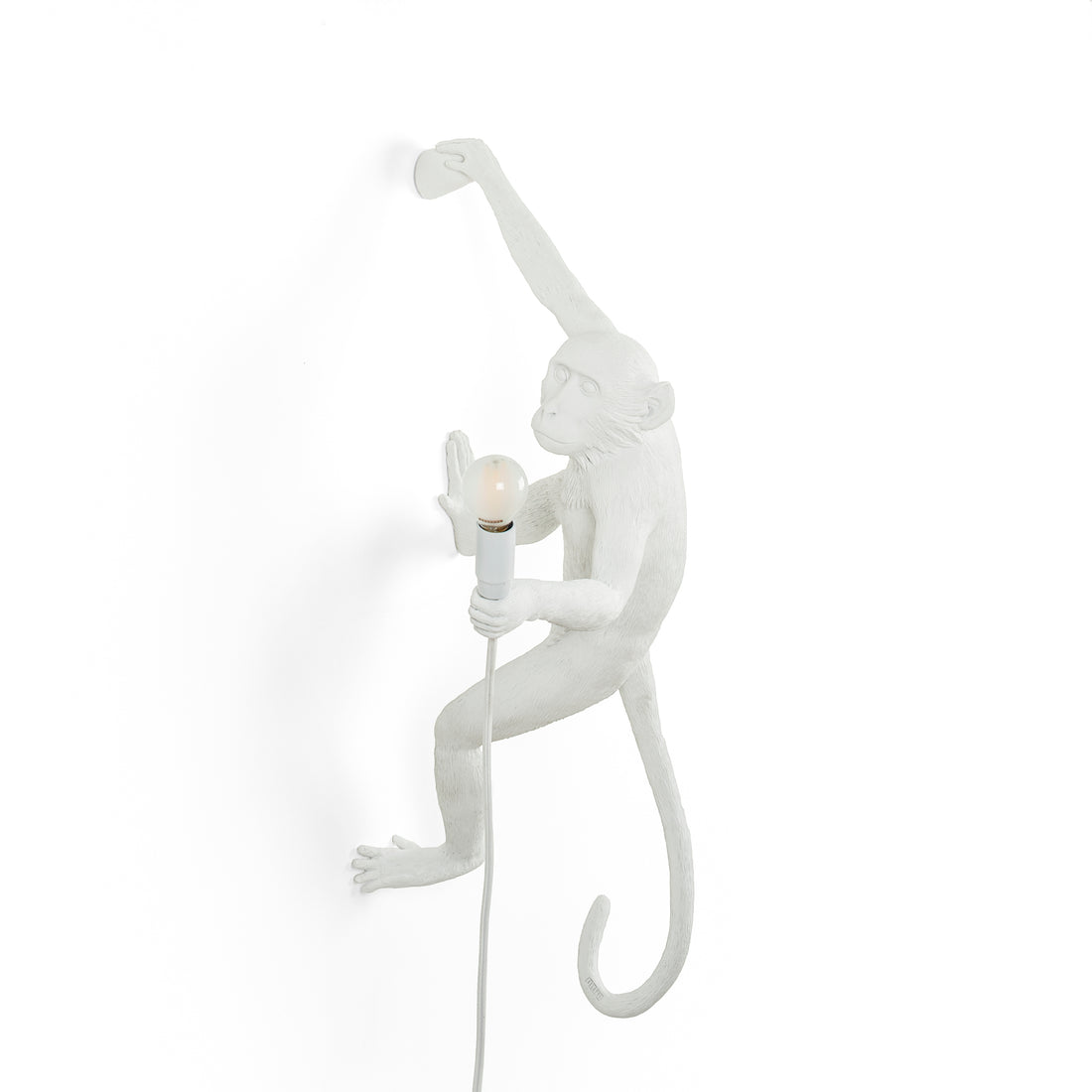 Seletti Monkey Lamp Right 01 – hängende Affenlampe in Weiß