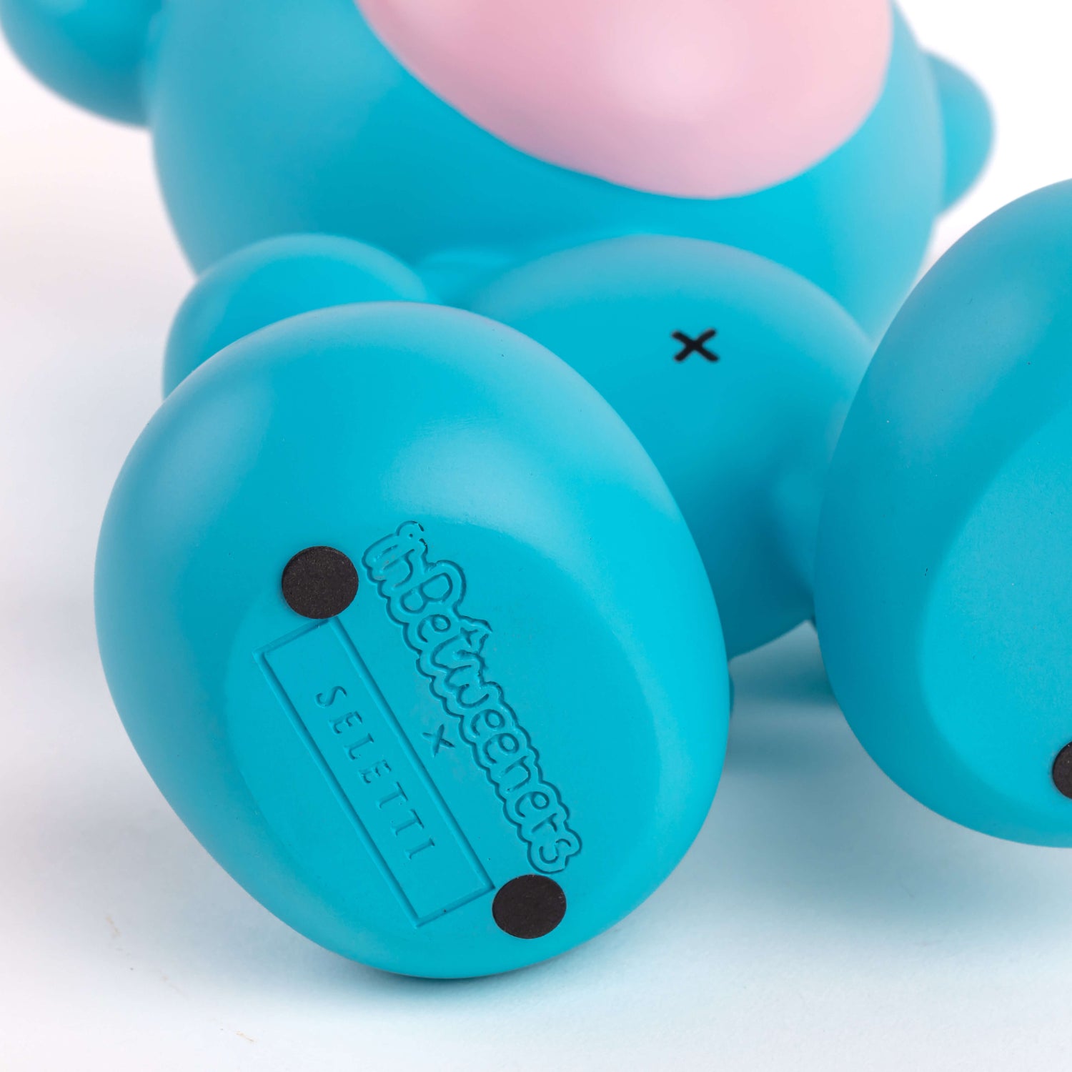 Seletti Blue Bear – Art Toy mit digitalem NFT-Zertifikat