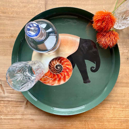 Tablett SHELLEPHANT von GANGZAI mit Elefant-Muschel-Design