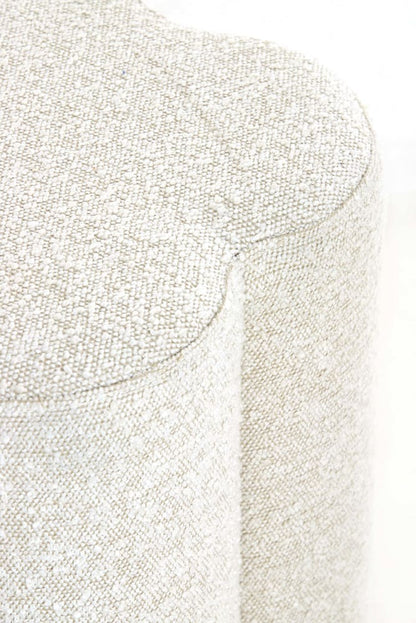 Sitzpouf NALANI Bouclé 38x38x45cm in cremeweiß