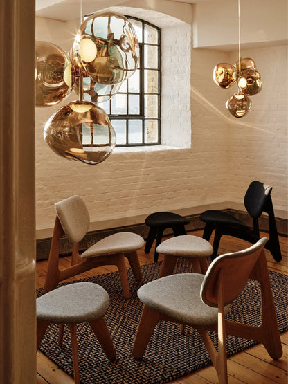 Moderner Slab Lounge Sessel aus massiver Eiche und Kvadrat Hallingdal 65 Stoffbezug in Grau, minimalistisches Designmöbel