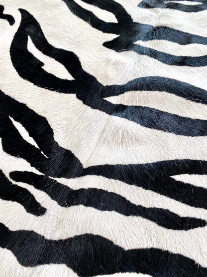 Kuhfell Teppich TIGER-Muster