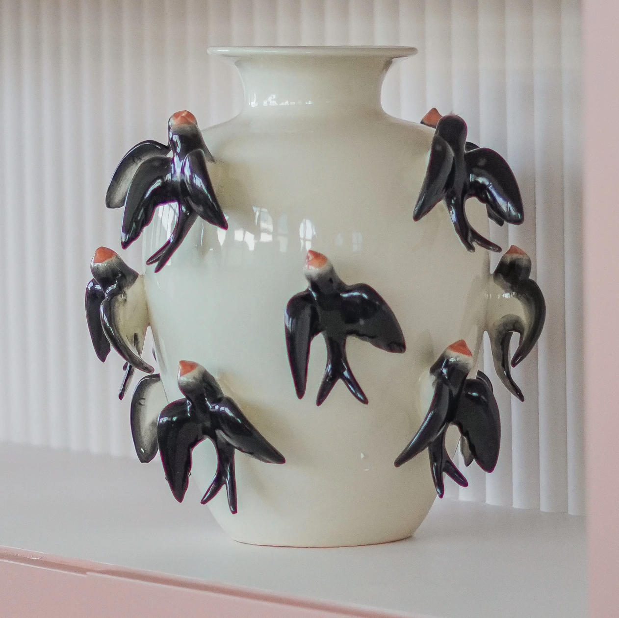 Porcelain Vase Swallows, White Ø 34 x H 35 cm